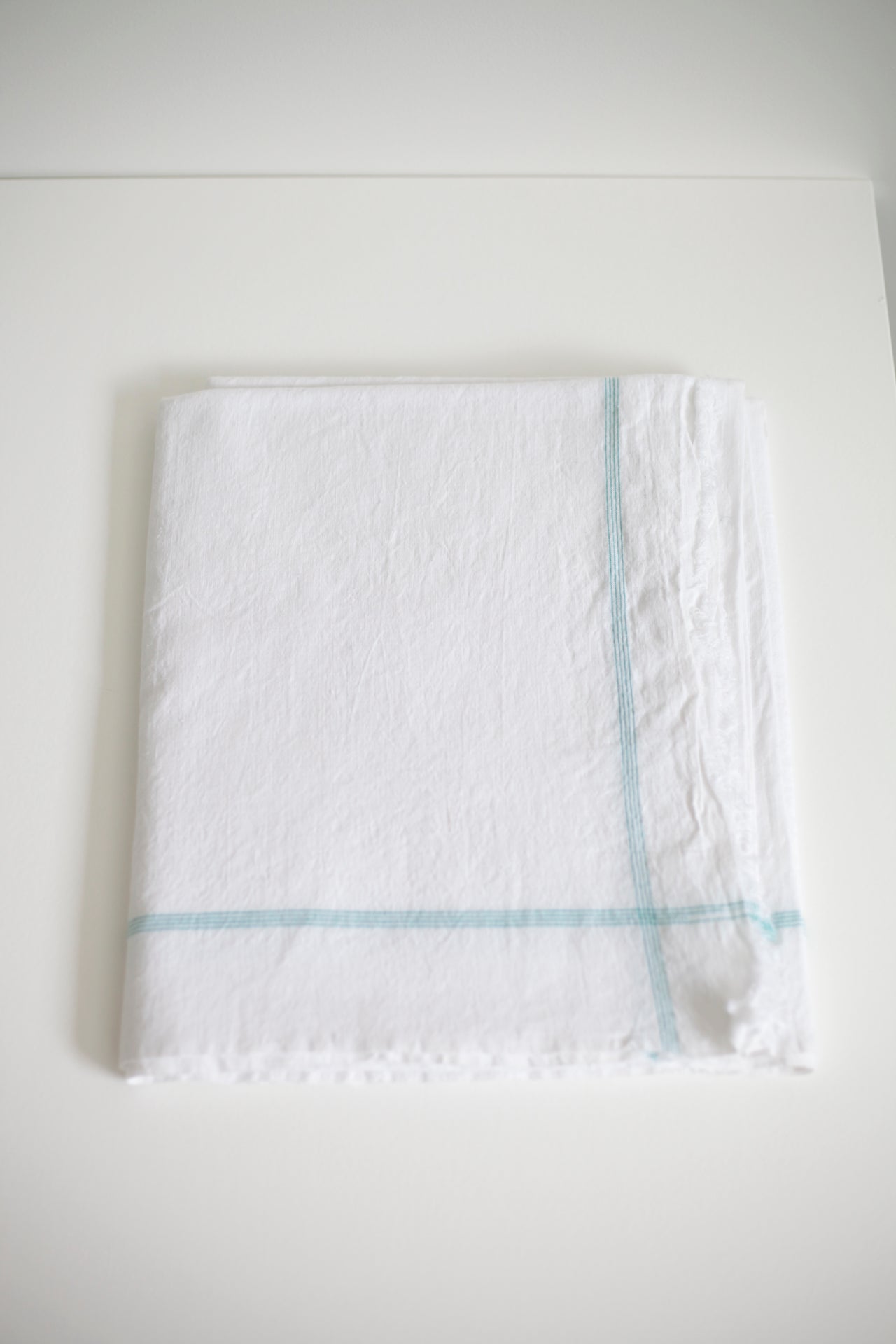 Classic Tablecloth Green + White