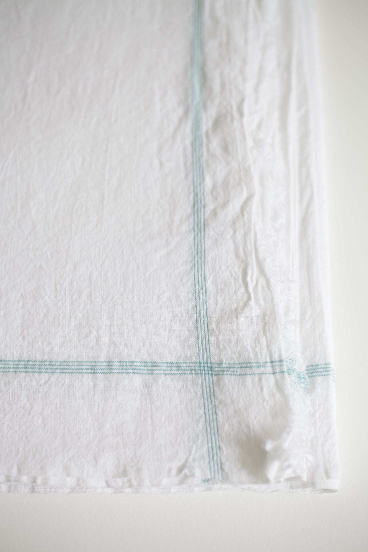 Classic Tablecloth Green + White