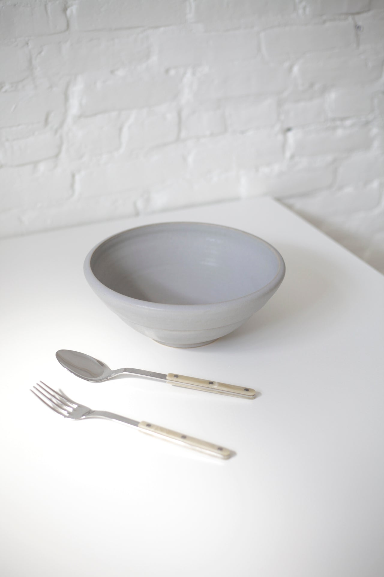 Sheldon Farmhouse Serving Bowl