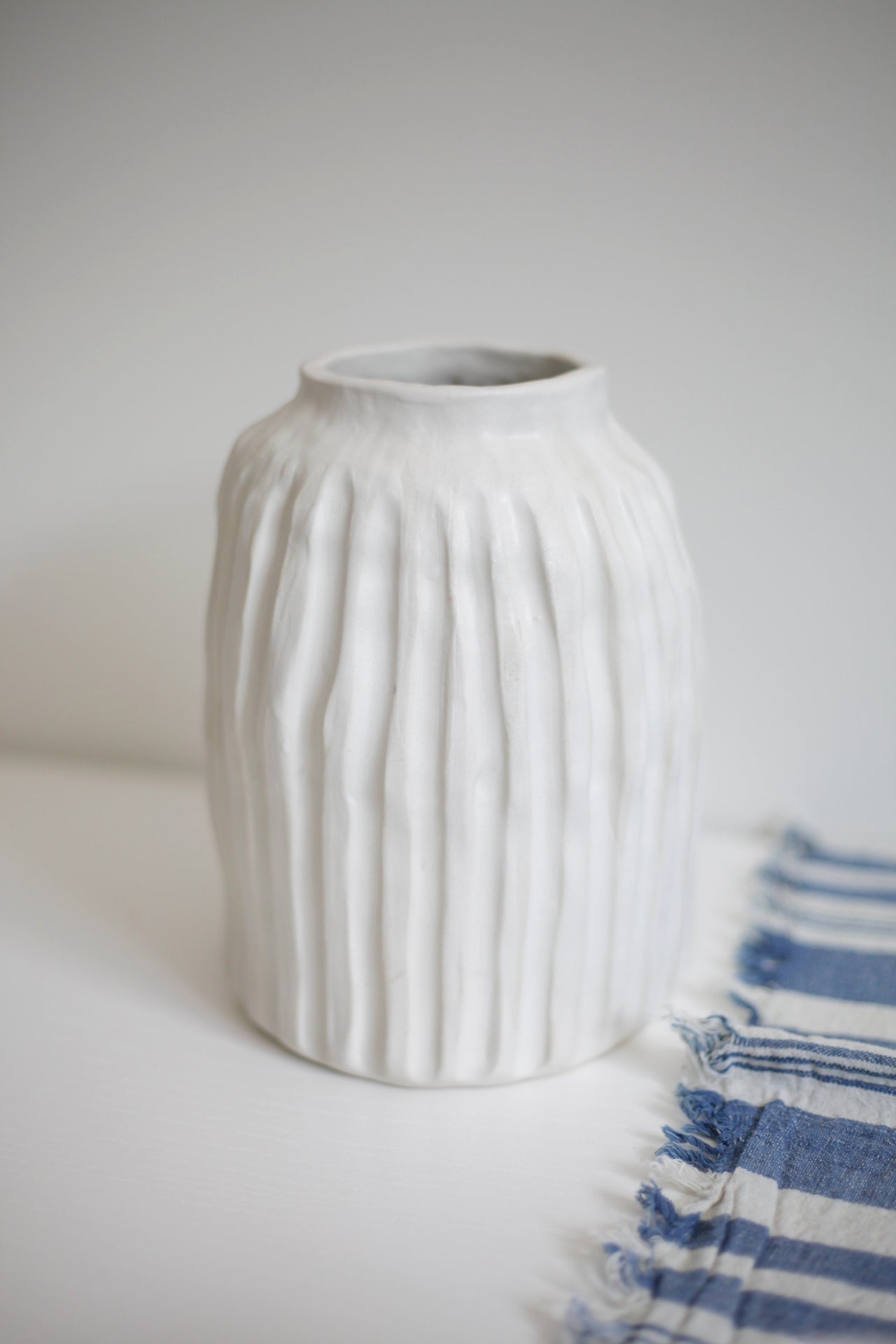 Anemone Ceramics Corrugated Vase White